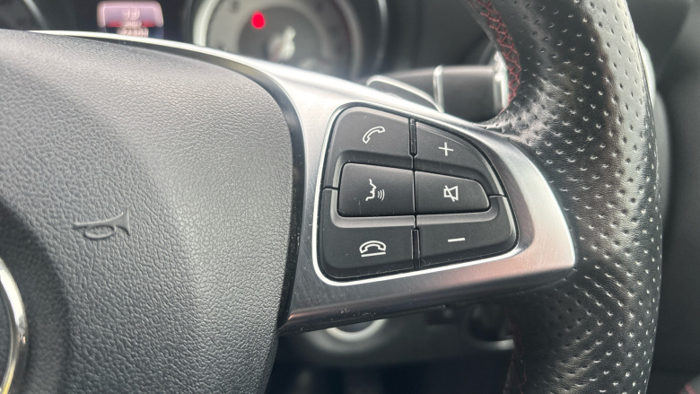 Mercedes-Benz GLA 220d 4Matic AMG Line 5dr Auto [Prem Plus] Diesel Hatchback